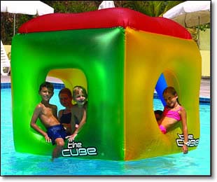 Cube pool fashion float